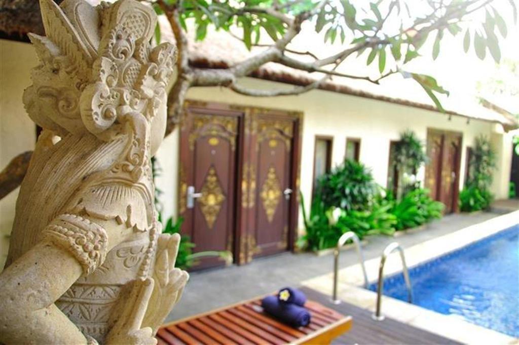 Hotel Coco De Heaven House à Jimbaran Extérieur photo